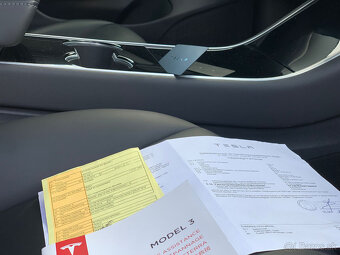 Tesla Model 3 SR+ 225kW 93tis km 09/2019 - 16