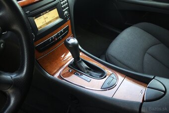 Mercedes-Benz E trieda Sedan 200 CDI Elegance Automat AT5 - 16