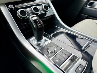 Land Rover Range Rover Sport 3.0 TDV6 HSE - 16