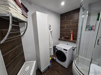 Predaj, trojizbový byt,  SNP, Holíč - 16