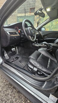 BMW 525D Touring - 16
