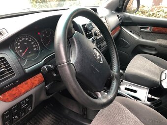 Toyota Land Cruiser Special - 16