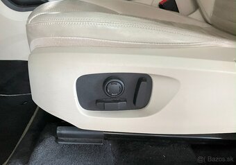 Land Rover Discovery Sport HSE LUXURY - 16