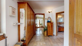 EXKLUZÍVNE V RK CASMAR – Na predaj veľmi pekný rodinný dom v - 16