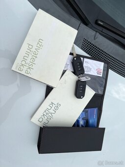 Honda Civic IX facelift 1.8 i-VTEC 104kw koup. ČR - 16