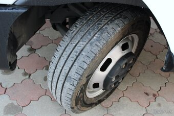 Iveco Daily, 35C160 3,0 Skříň 19m3+čelo+klima+tuplák - 16