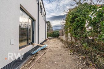 UPRAVENÁ CENA - B1 - 4 izb. RD - pozemok - Po záhradami - Dú - 16