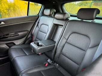 Kia Sportage, GT-line, 1.6 T-GDi, Benzin, 130 kW, 4x4 - 16