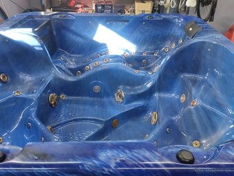 Vírivka , Jacuzzi - 16