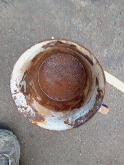 Staré hrnce znak uhorsky - 16