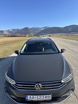 VW Passat GTE 1.4 TSI Plug-In Hybrid - 16