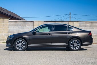 Volkswagen Passat 2.0 TDI BMT Highline 110kW /AJ NA SPLATKY/ - 16