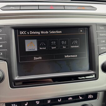 Volkswagen Passat 2.0 TDi DSG - 16