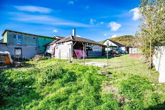 RD na podnikanie v obci SMOLENICE, pozemok 1105 m2 - 16