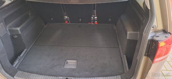 Volkswagen Touran 1.6 D - 16