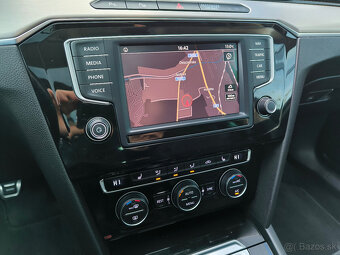 VW Passat Variant 2.0TDI 110KW 2016 Highline - 16