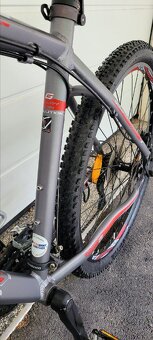 Horský bicykel GENESIS SOLUTION3,0/kolesá 27,5/rám19"/48cm - 16