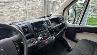 Citroën Jumper 2.2 96 kW - 16