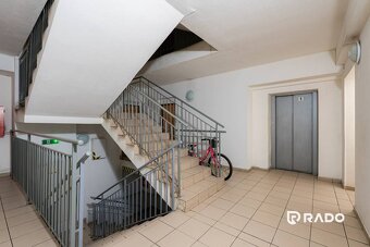 RADO | Na prenájom šikovný 1 - izbový byt s veľkou terasou - 16