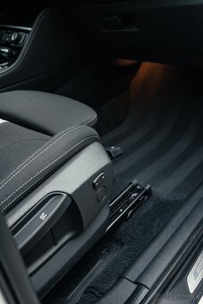 BMW rad 2 Active Tourer 218i Sport Line A/T - 16
