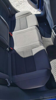 Golf V R32 - 16