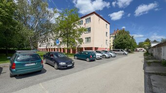 ŠACA - pekný 3 izbový zariadený byt ul. Železiarenska, 64 m2 - 16