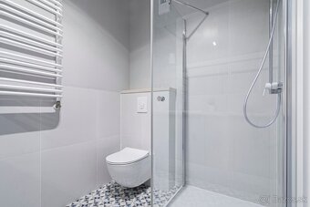 Rekonštrukcie bytových jadier a rodinných domov,kupelne - 16