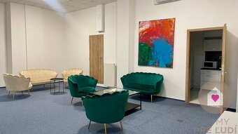 Kancelárie v LUXOR od rozlohy 20 m2 po 105 m2, BA I. ,Štúrov - 16