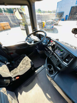 SCANIA R450 Mega - 16