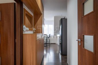 ZNÍŽENIE-TEHLOVÝ 2 IZBOVÝ PODKROVNÝ BYT V KYSUCKOM NOVOM... - 16