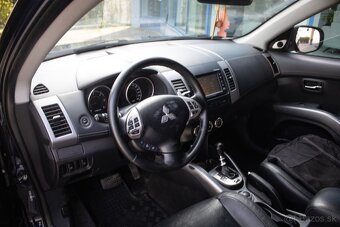 Mitsubishi Outlander 2.2 DI-D TC-SST - 16