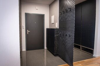 Prenájom luxusného 4 izbového bytu v centre Liptovského Miku - 16