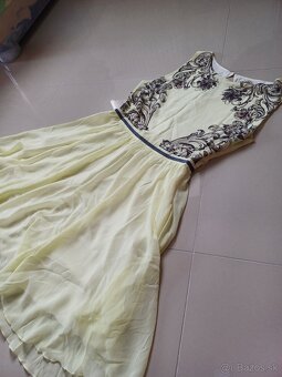 SPOLOČENSKÉ ŠATY - 16