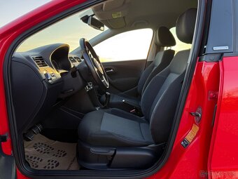 VW POLO 1.2 benzin STYLE 2011 TOP STAV - 16