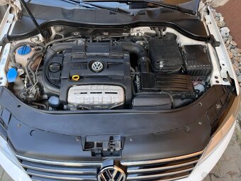 Volkswagen  Passat CNG - 16