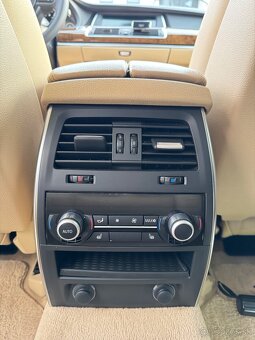 BMW Rad 5 GT 530d F07 - 16