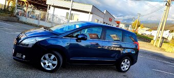 Peugeot 5008 1.6HDI 7.Miestny, Panoráma, Vyhrievané sedadlá - 16