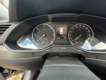 Škoda Superb 3 Panoráma 2.0tdi - 16