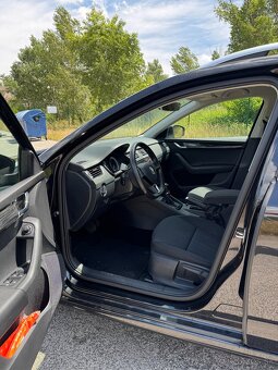 Škoda Octavia Combi 2.0 TDI SCR Style DSG - 16