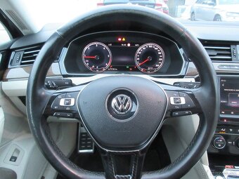 Volkswagen Passat 2.0 BiTDI 240k BMT Highline 4MOTION DSG - 16