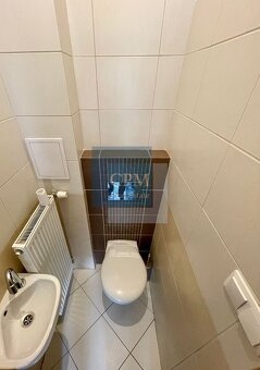Na prenájom zrekonštruovaný 3 a pol izbový byt s 2 balkónmi  - 16
