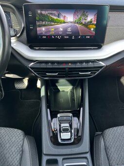 Škoda OCTAVIA 2.0 TDI SCR Style DSG - 16