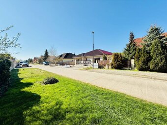 | priestranná novostavba s vysokým technologickým štandardom - 16