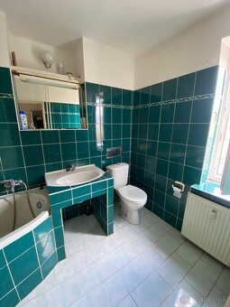 RK EXPRES- na predaj 4 izbový byt 90 m2 v Handlovej. - 16