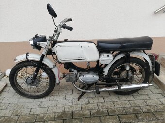 Požičaj si motocykle ČSSR - 16