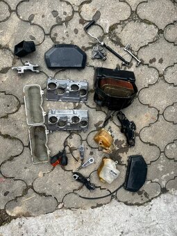 Honda vf 1000 f2 - 16