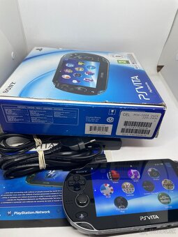 PS Vita OLED Wi-Fi (PCH-1004) - 16