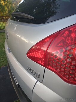 Peugeot 3008 1.6 Hdi r. 2010 - 16
