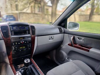Kia Sorento 2.5 CRDi 103kw M/5 Rok 2005 4x4 Redukcia - 16