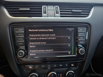 Škoda Octavia Combi 2.0 TDI DSG F1 Style ACC DVD Canton Weba - 16